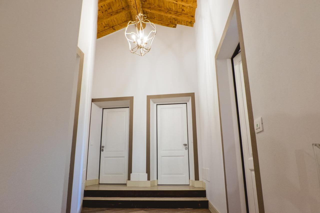 Villa Colli Storici Десенцано дел Гарда Екстериор снимка