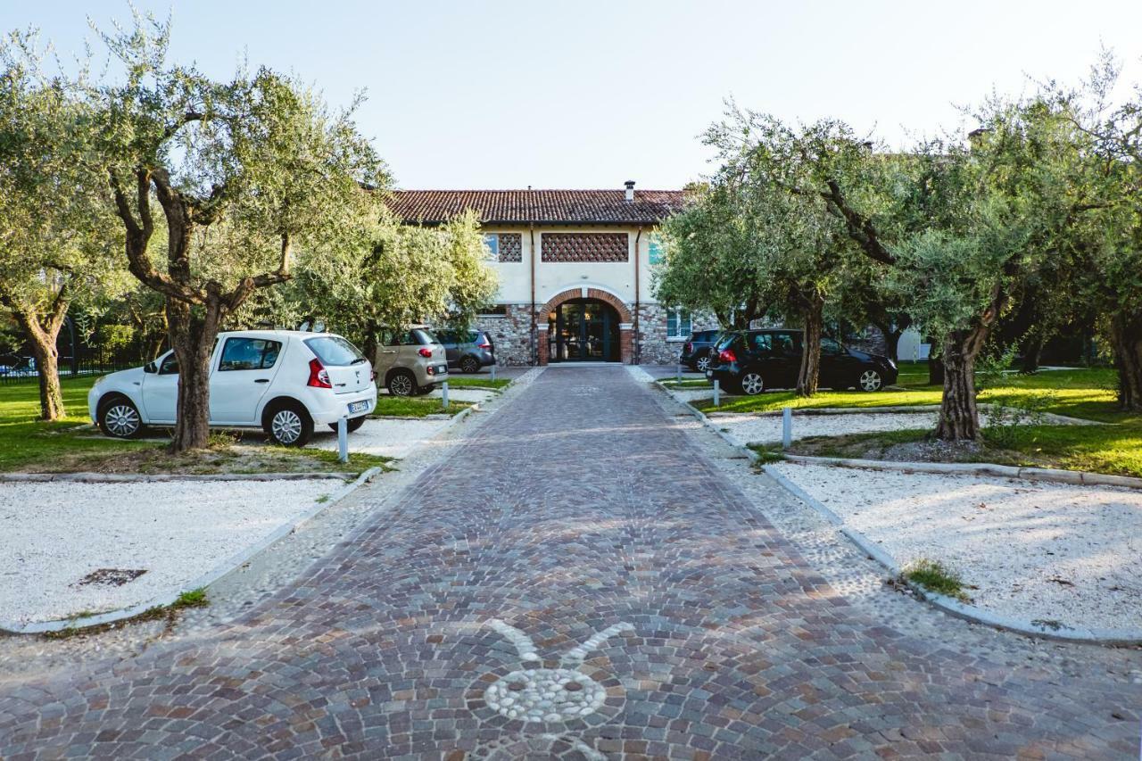 Villa Colli Storici Десенцано дел Гарда Екстериор снимка